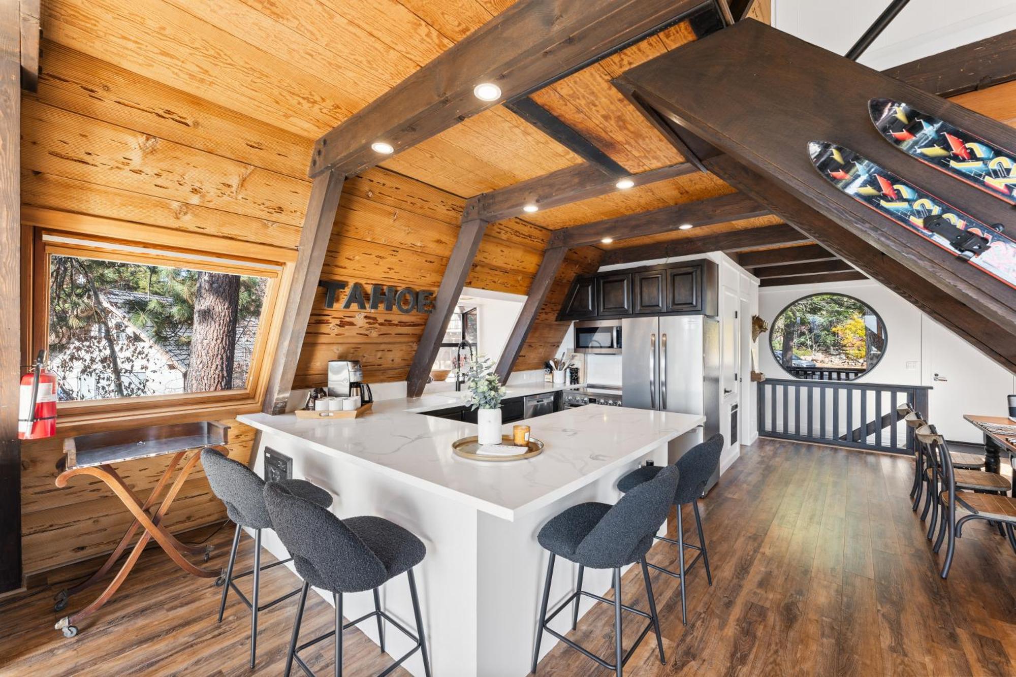 A-Frame Cabin With Hot Tub & Close To Lake Tahoe Tahoe City Εξωτερικό φωτογραφία